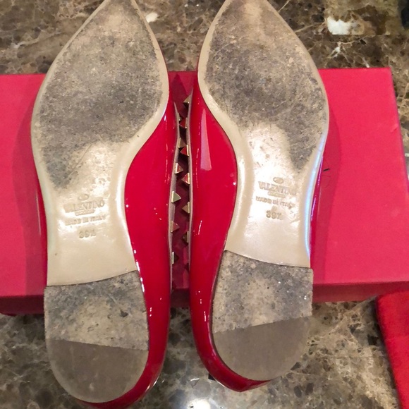 Authentic Valentino Studded Flats in Red and Gold. - Picture 5 of 6